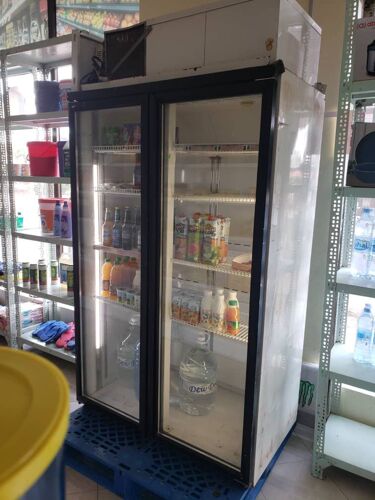 Display fridge