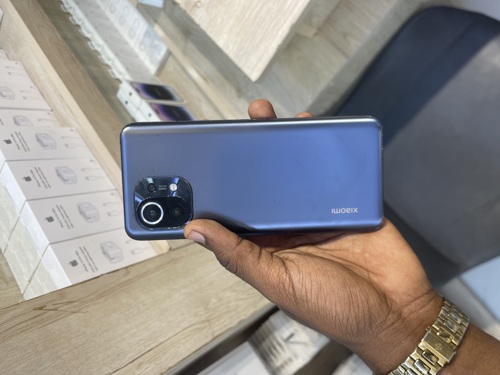 Xiaomi m11