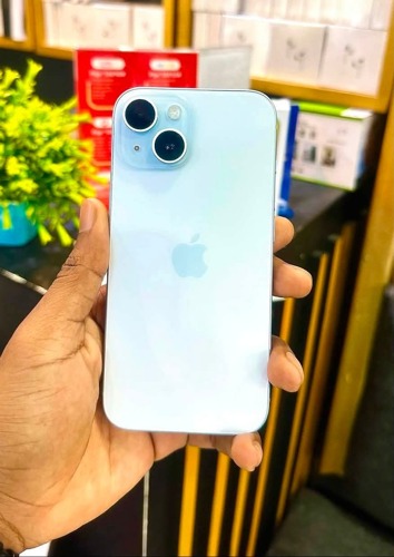 IPHONE 15 PLAIN