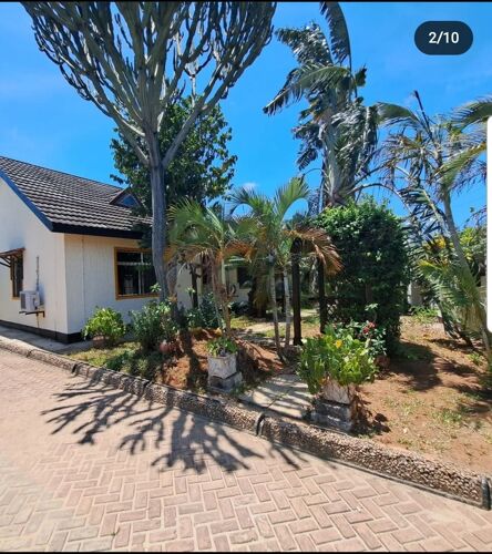 4bedroom house for rent 