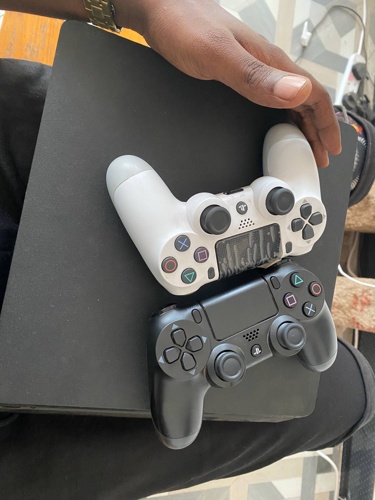 Ps 4 Slim Padi 2 Fc 25 Ndani