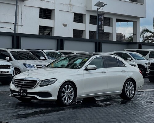 Mercedes Benz E400