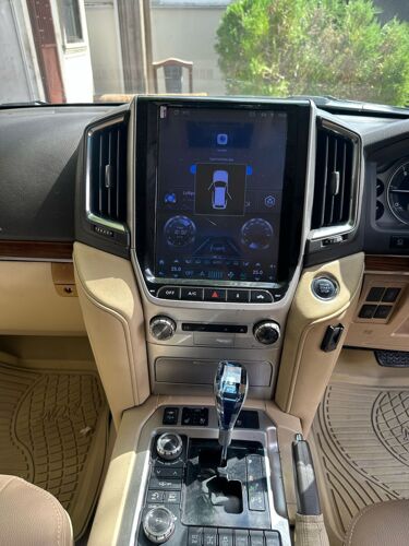 Landcruiser v8 vx r 2017 auto 