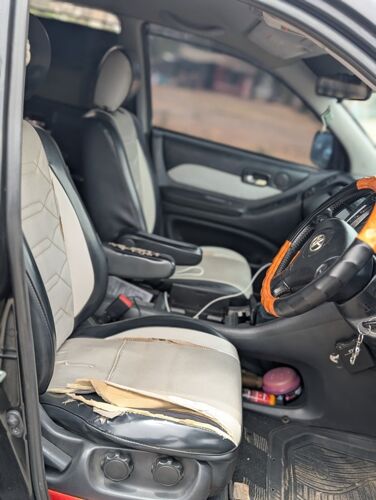 TOYOTA KLUGER 