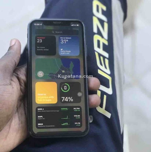 IPHONE 11 128GB NAUZA BEI 1,250,000