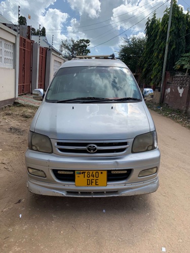 Toyota noah Old Model 