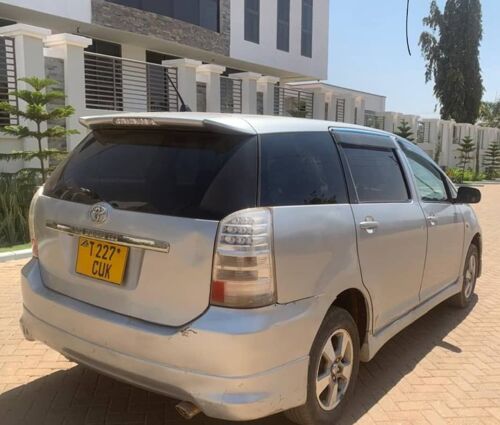 Toyota wish