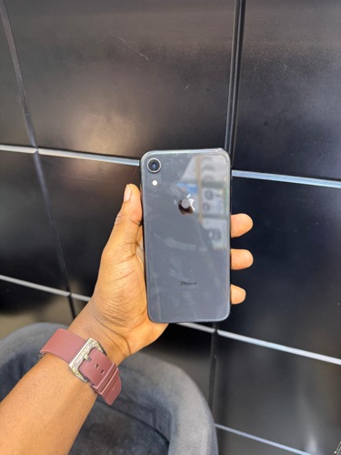iPhone XR