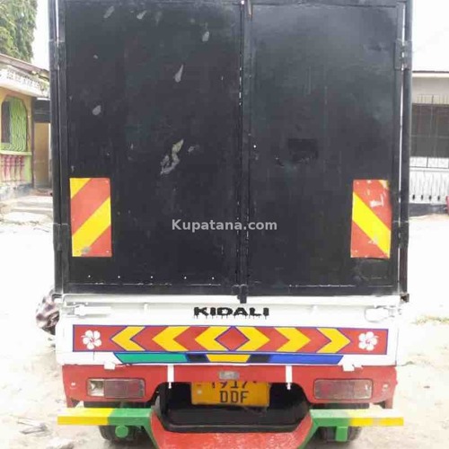Suzuki Carry 