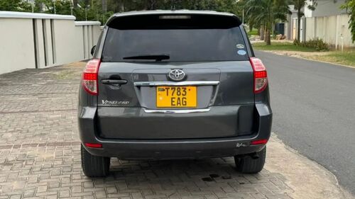 TOYOTA VANGUARD 