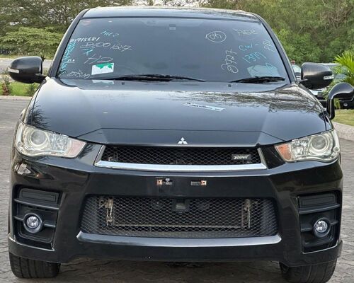 MITSUBISHI OUTLANDER KALI SANA