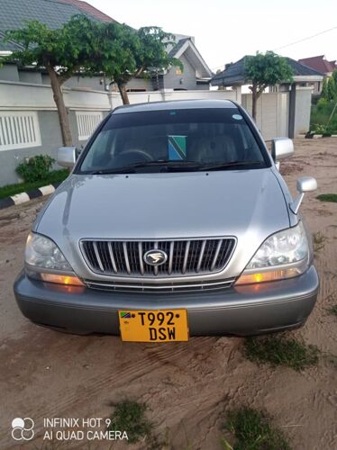 Toyota Harrier 2000