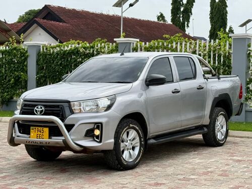 Hilux Double cabin Pickup 2kd