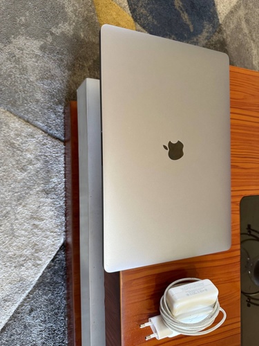 MacBook Pro 15 - Inch 2018