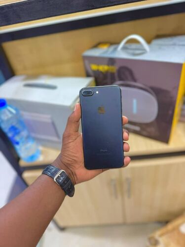 iPhone 7plus gb128