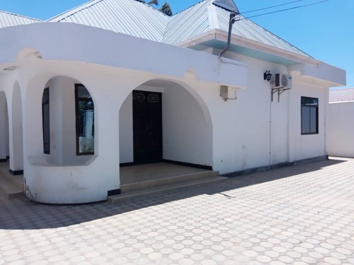 HOUSE FOR RENT AREA D' DODOMA