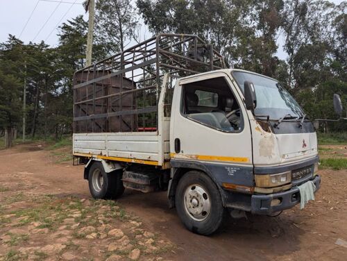 MITSUBISHI CANTER no.D