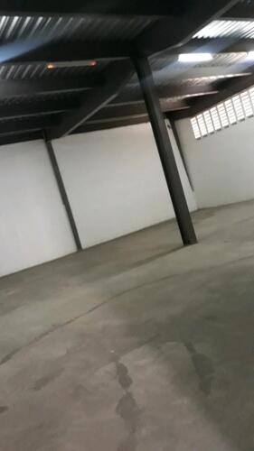 A WAREHOUSE FOR RENTAL