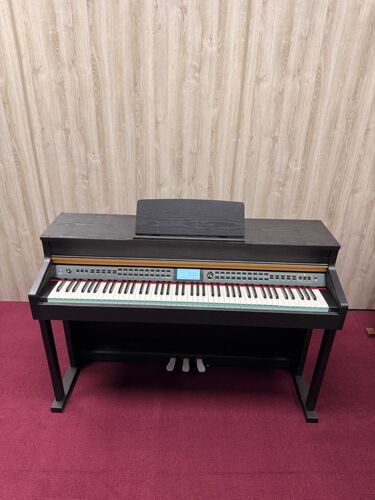 Grand digital piano 