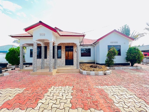 4 Bedroom House For Rent 