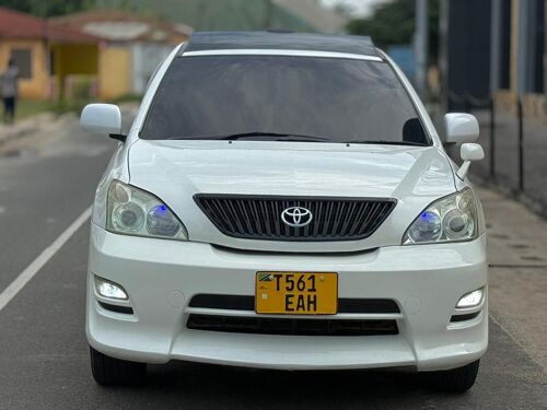 NAUZA TOYOTA HARRIER TAKO LA N