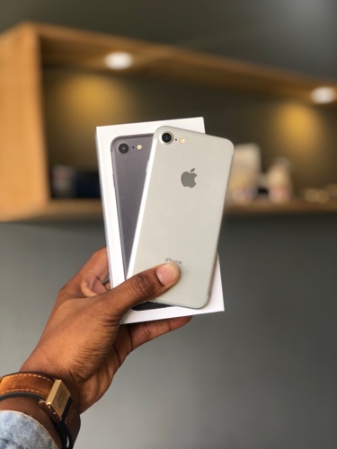 Iphone 7G 128gb Full Box