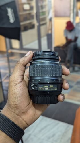 Nikon lens 18-55mm 