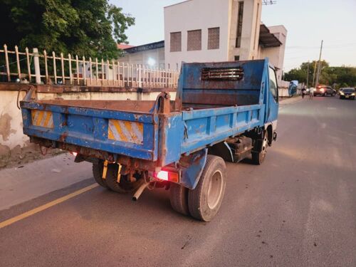 Mitsubishi Canter D435 manual 