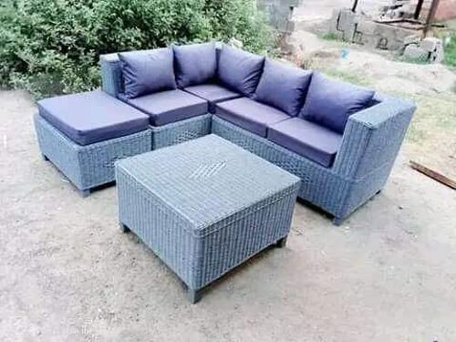 Sofa set