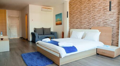 STUDIO APARTIMENT FOR RENT 