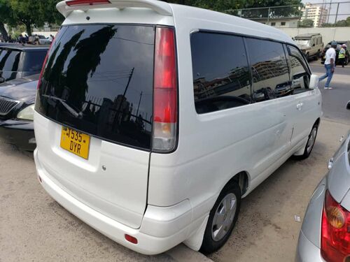Toyota noah old