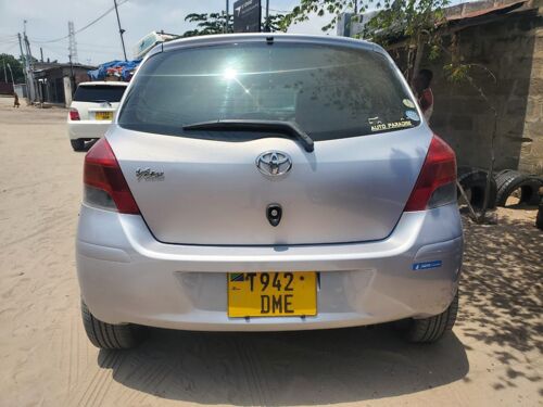 Vitz new model,gari Haina shid