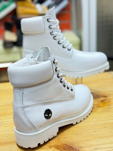 Buti nyeupe za timberland 