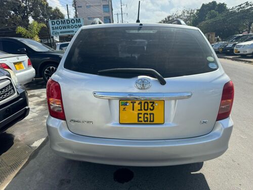 Toyota fielder  egd