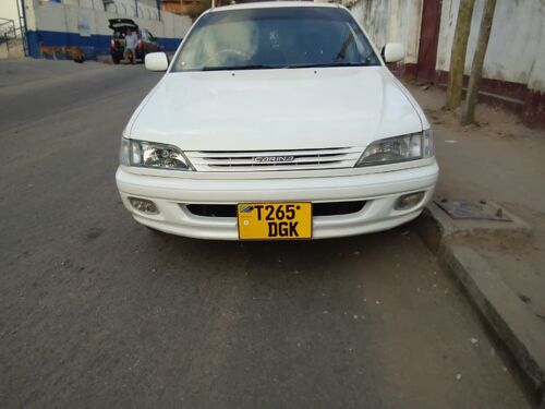 Toyota Carina 