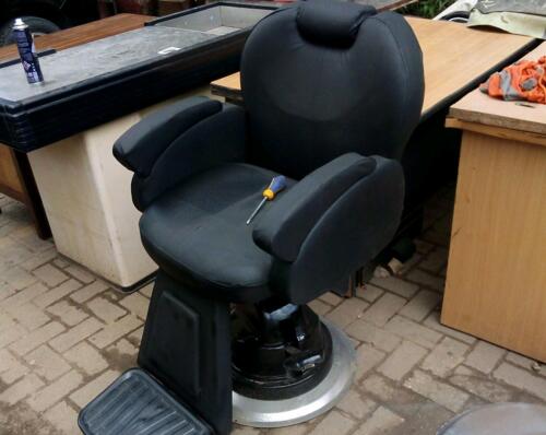 Barber chair