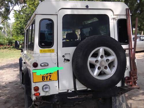 Land Rover defender 
