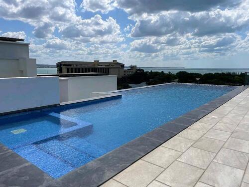 1 BEDROOM APARTMENT FOR RENT
