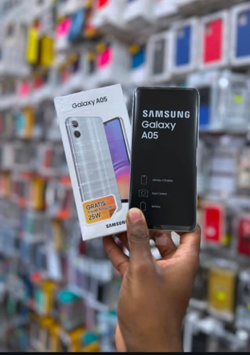 SAMSUNG A05