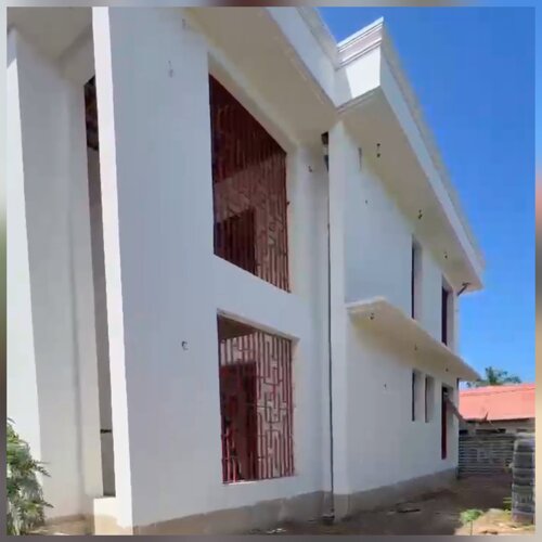 4 BDR SEMI-FNSHD HSE MIKOCHENI