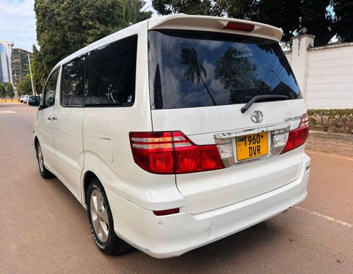 Alphard Nzuri 
