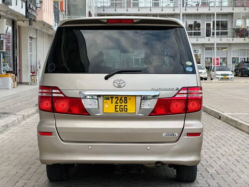 NAUZA TOYOTA ALPHARD MPYA 