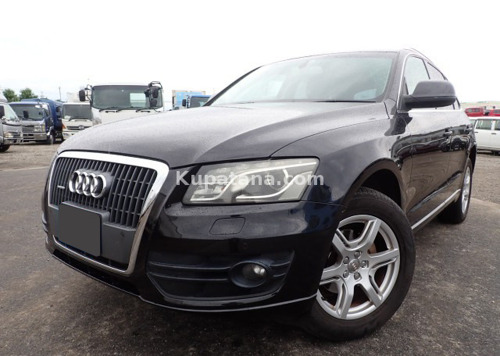 AUDI Q5 TFSI QUATTRO