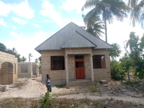 NYUMBA INAUZWA CHANIKA MJINI