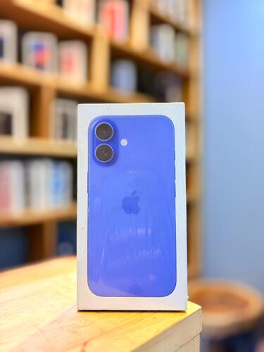 Iphone 16 plain 