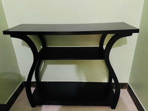 Meza ya console au buffet