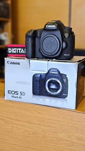 CANON 5D MARK III BODY