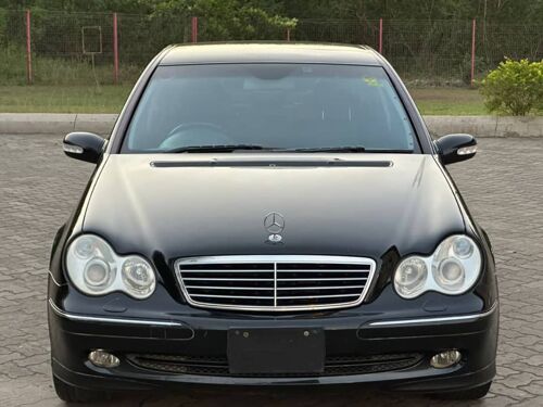 Mercedece Benz