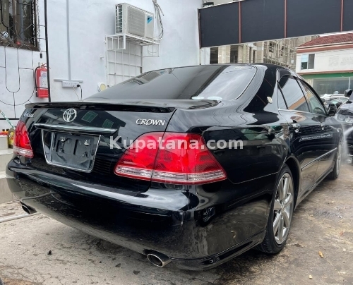 TOYOTA CROWN ATHLETE (SUNROOF)