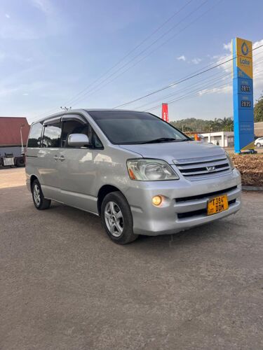 Toyota Noah New Model